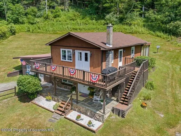 4213 State Route 706, Montrose, PA 18801