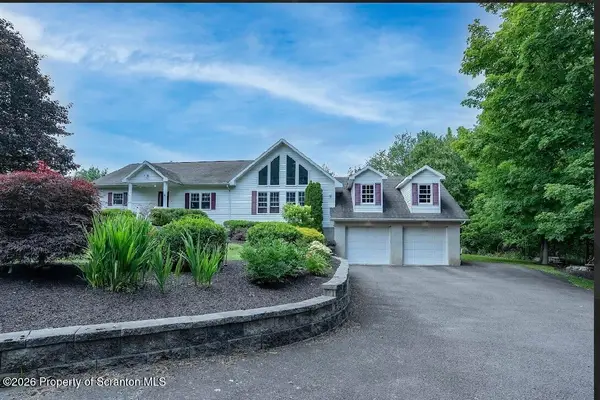 83 Center Street, Covington Twp, PA 18424