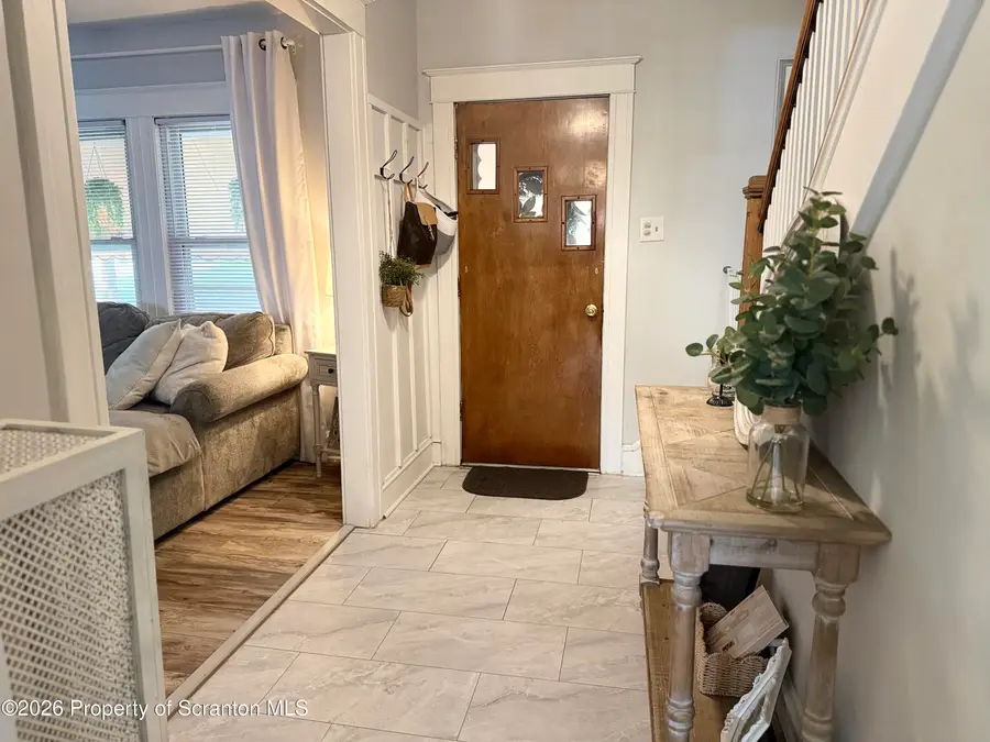 1060 Cottage Avenue, Scranton, PA 18508 - #3