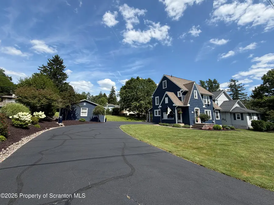 338 S Abington Road, Clarks Green, PA 18411 - #2