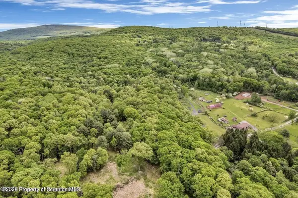 2694 Ransom Road, Clarks Summit, PA 18411