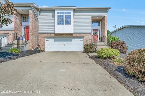 2910 Mccarthy Street, Scranton, PA 18505