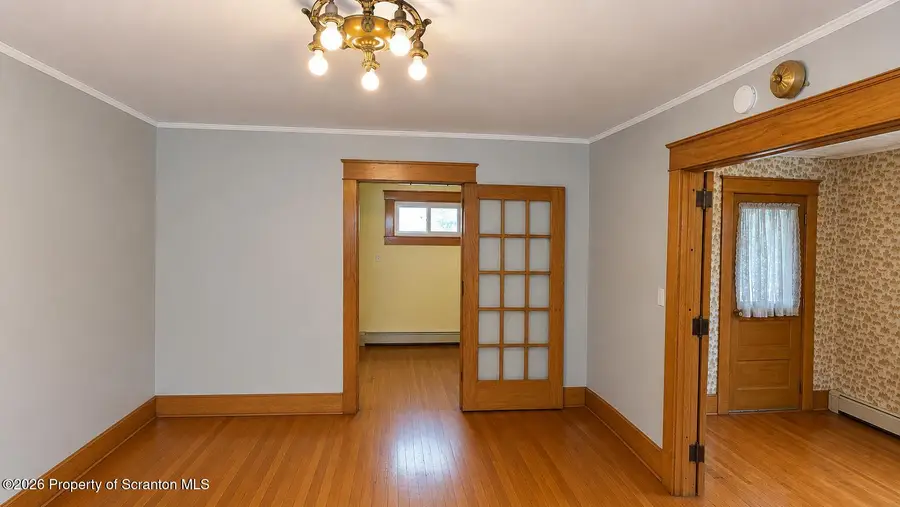 212 W Grove Street, Clarks Summit, PA 18411 - #2