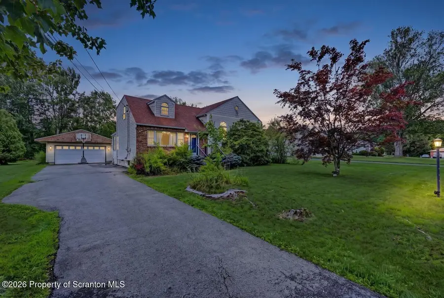 109 Larkspur Road, Roaring Brook, PA 18444 - #2