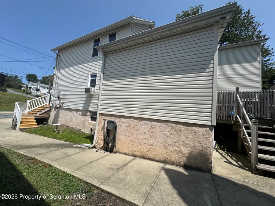 588 Main Street, Eynon, PA 18403 - #3