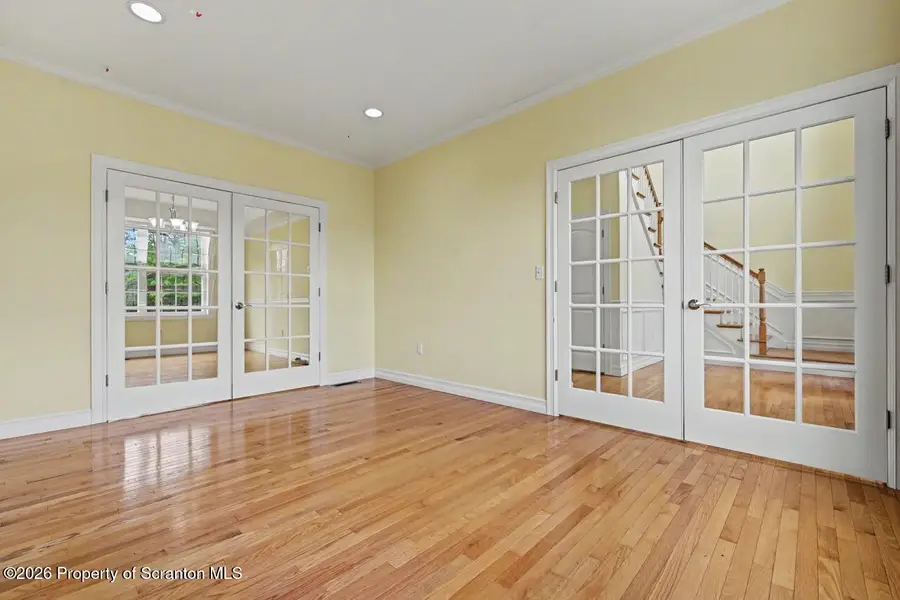 1002 Circle Green Drive, South Abington, PA 18411 - #3