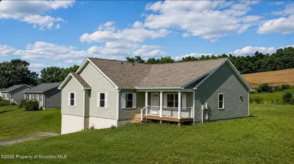 135 Walnut Ridge Drive, Mehoopany, PA 18629