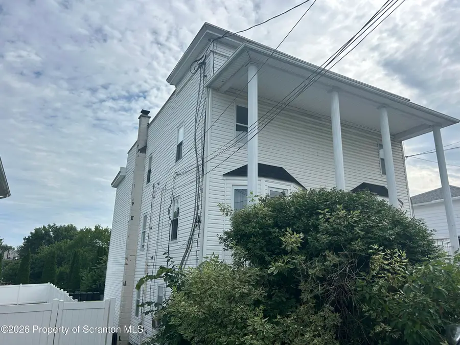 1320 1322 W Locust Street, Scranton, PA 18504 - #3