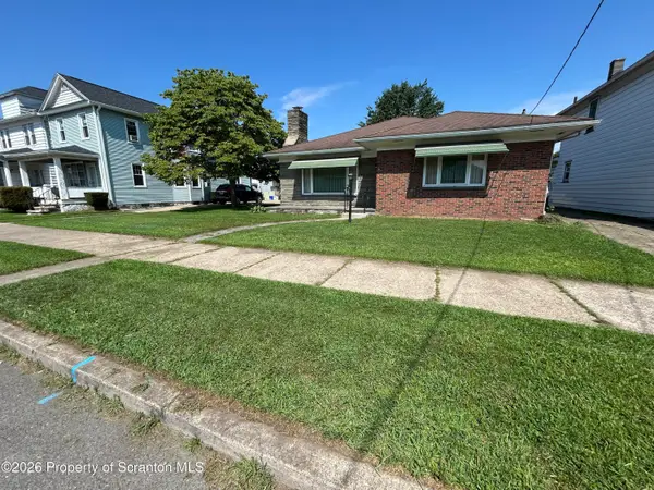 219 Lyndwood Avenue, Wilkes-Barre, PA 18706