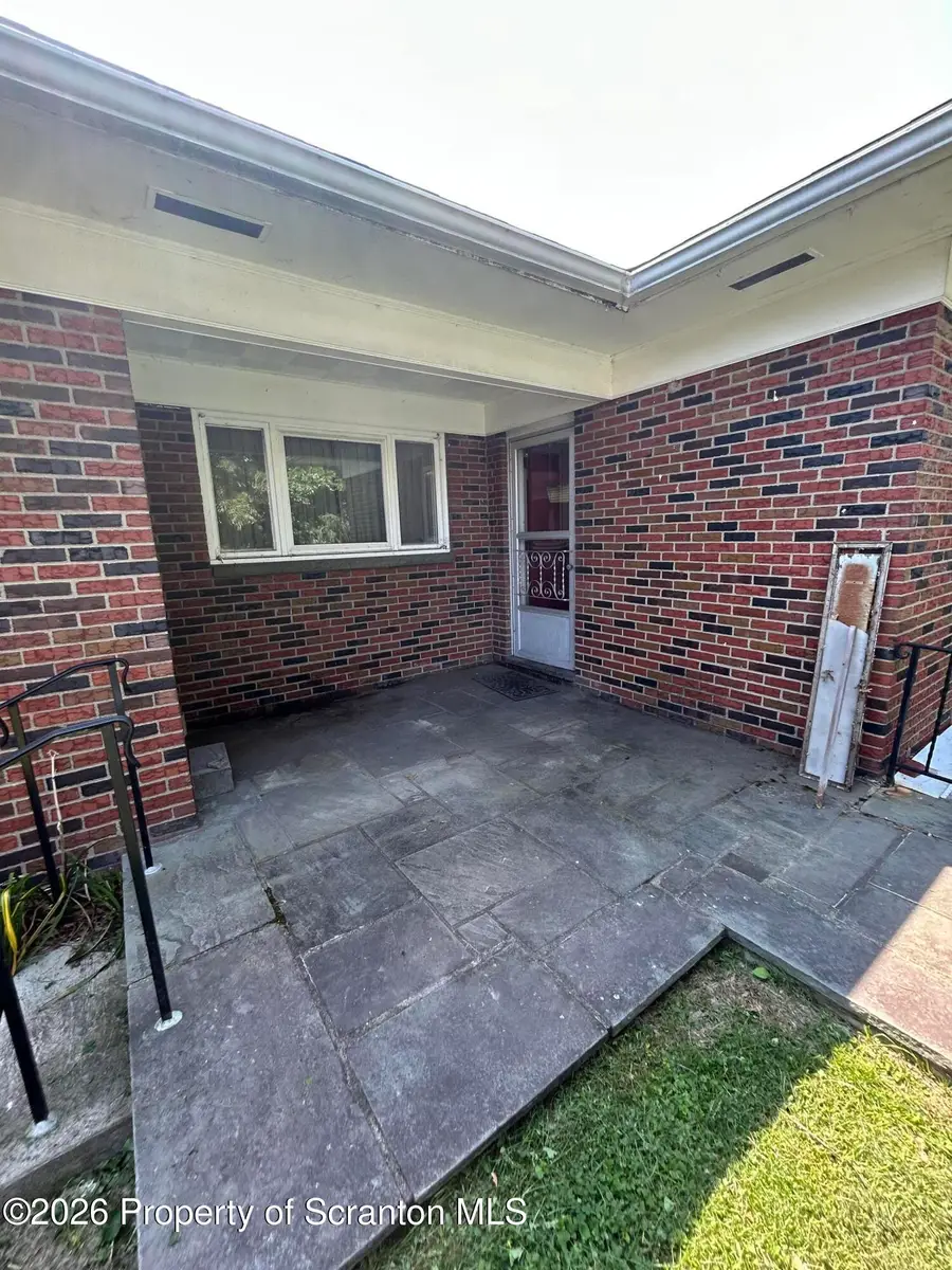 219 Lyndwood Avenue, Hanover, PA 18706 - #3