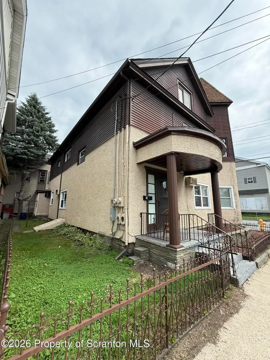 59 7th Avenue, Carbondale, PA 18407 - #3