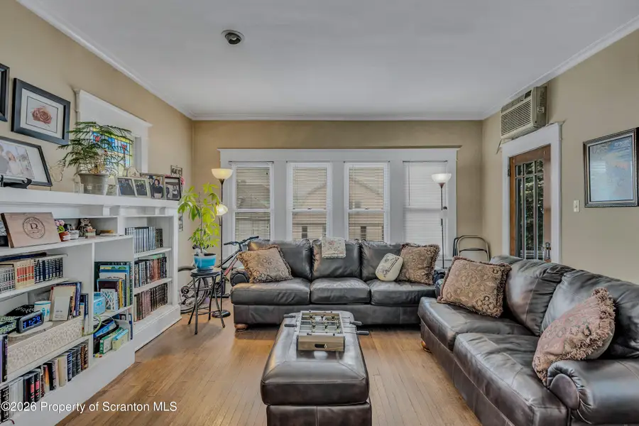 1004 Monroe Avenue, Scranton, PA 18510 - #2