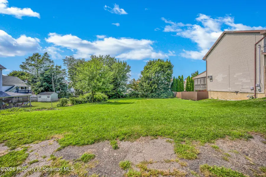 131 E 133 Elm Street, Dunmore, PA 18512 - #3