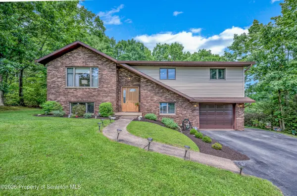 1 James Way, Archbald, PA 18403