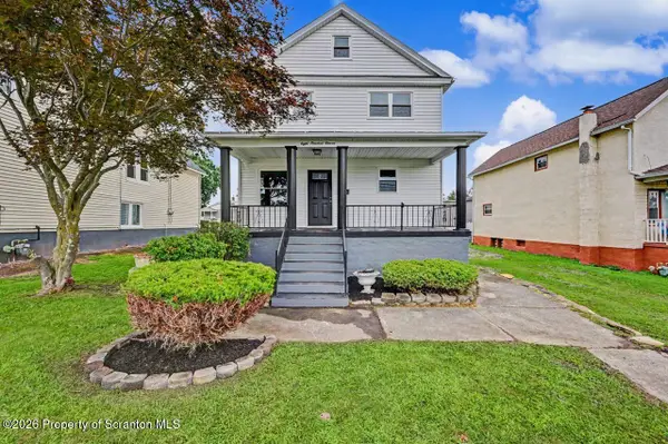 811 Murray Street, Throop, PA 18512