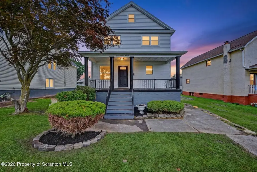 811 Murray Street, Throop, PA 18512 - #2