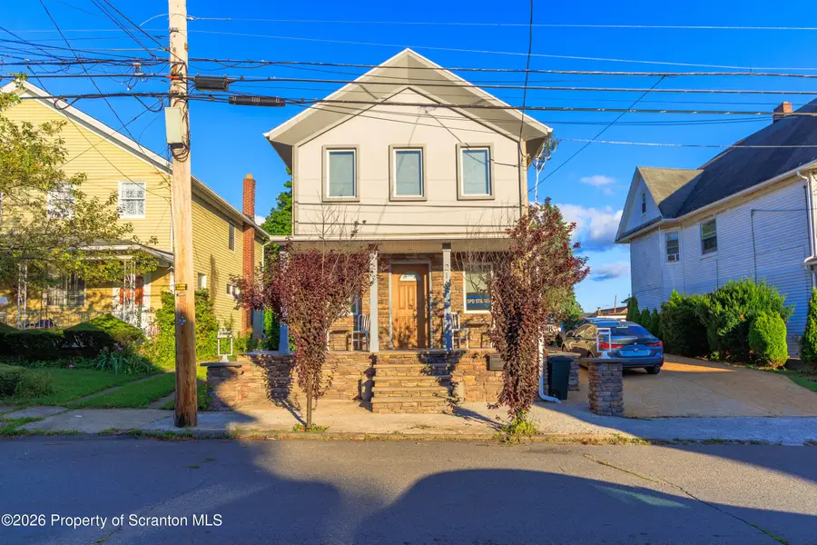 216 N Lincoln Avenue, Scranton, PA 18504 - #2