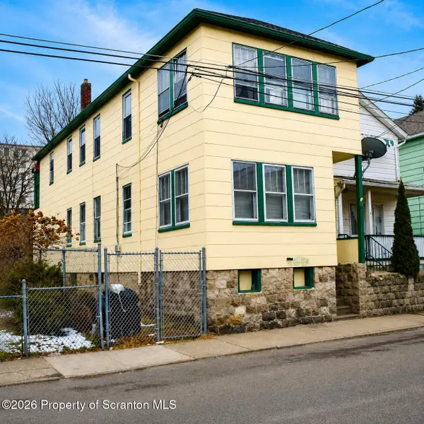 62 Hutson Street, Wilkes-Barre, PA 18702