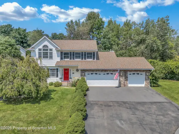 1012 Westwood Drive, South Abington Twp, PA 18411