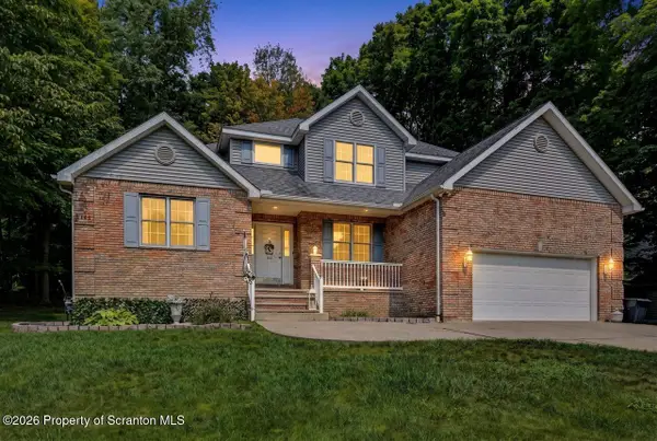 106 Nikelle Lane, Clarks Summit, PA 18411