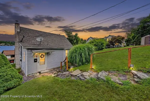 118 Evergreen Lane, Factoryville, PA 18419