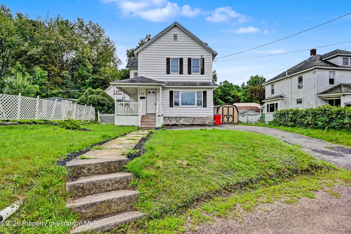 42 Upper Powderly Street, Carbondale, PA 18407 - #1
