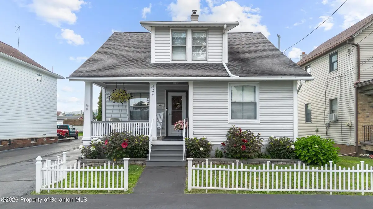 325 Oak Street, Peckville, PA 18452 - #1