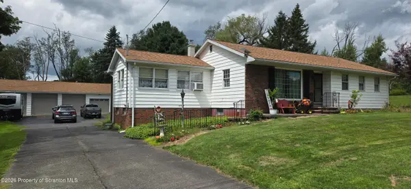 2551 Easton Turnpike, Waymart, PA 18472