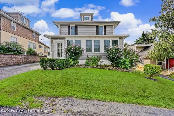 208 Maple Avenue, Clarks Summit, PA 18411