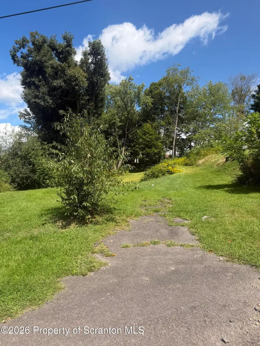 1108 E Filbert Street, Archbald, PA 18403 - #3