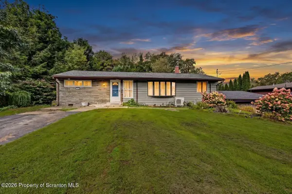 104 Shady Drive, Roaring Brook Twp, PA 18444