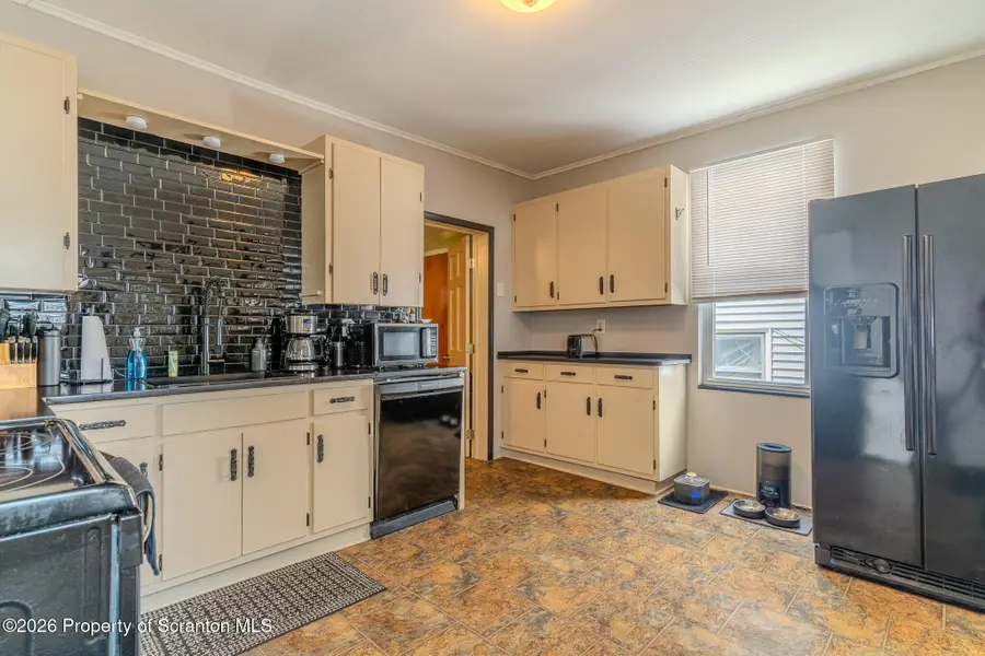 110 E Grove Street, Dunmore, PA 18510 - #3
