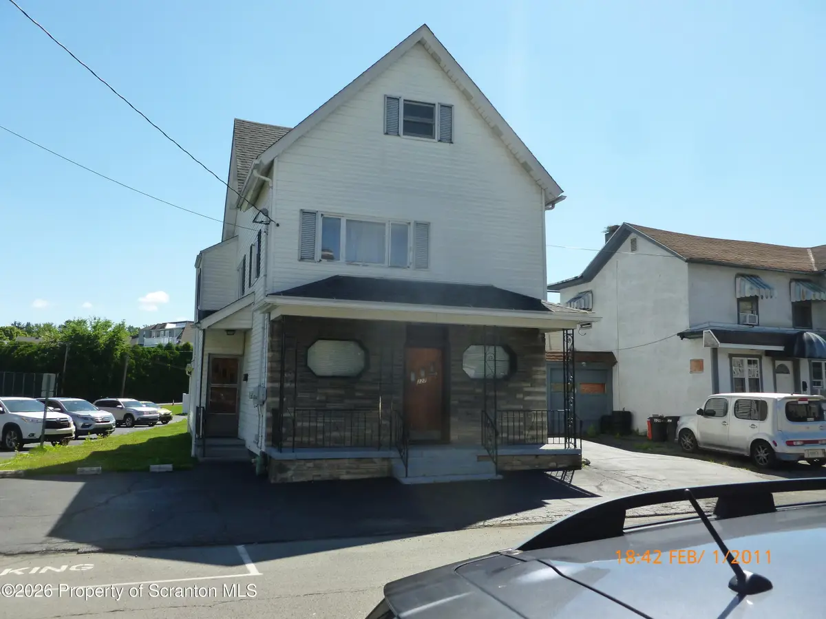 327 Chestnut Street, Dunmore, PA 18512 - #1