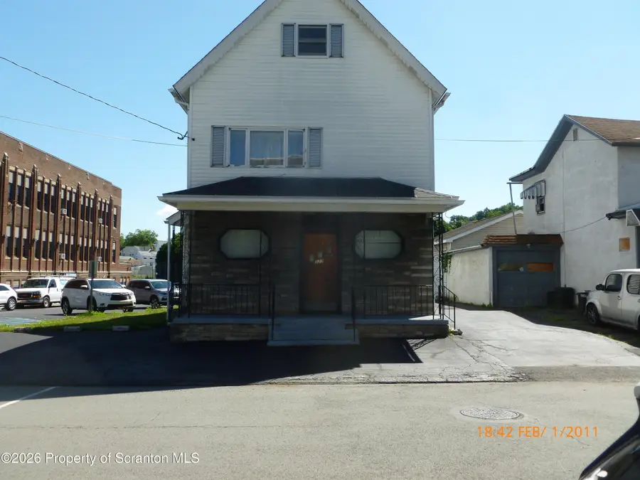 327 Chestnut Street, Dunmore, PA 18512 - #3