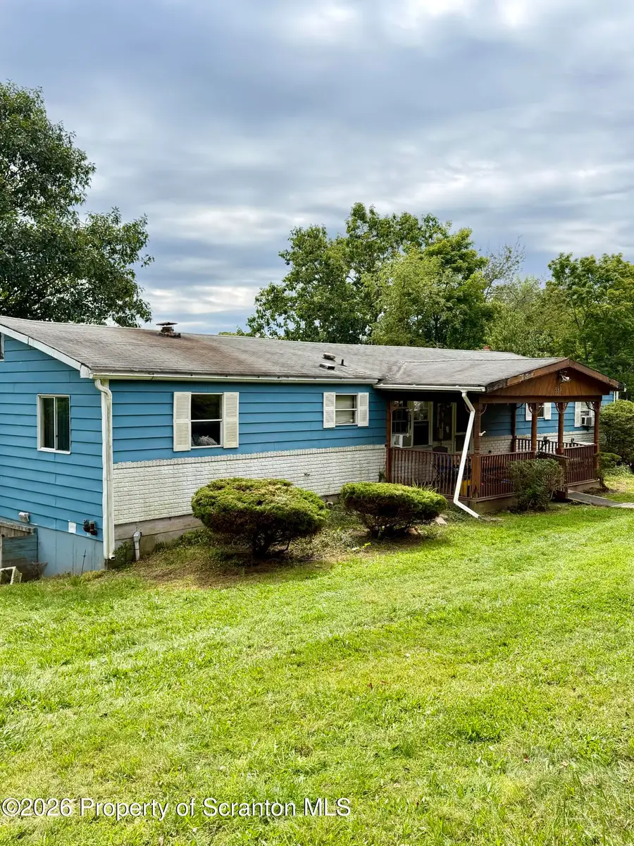 597 Lilly Lake Road, Wapwallopen, PA 18660 - #2