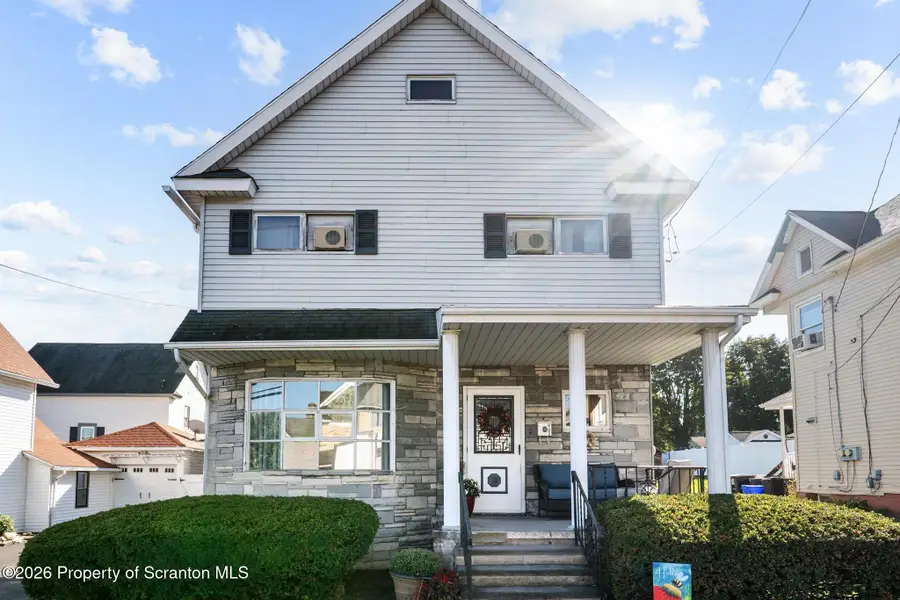 907 Lincoln Avenue, Blakely, PA 18447 - #3