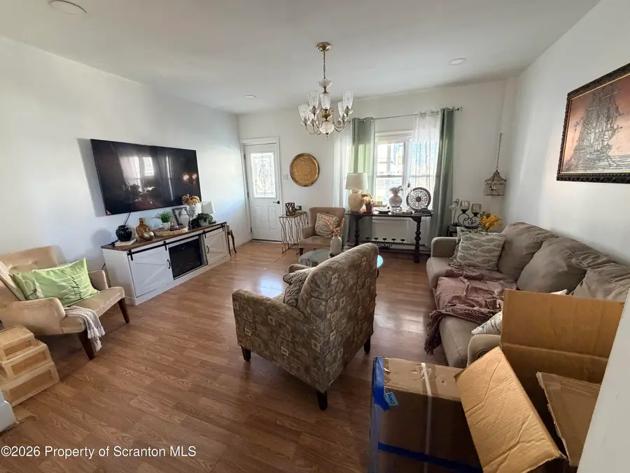 140 S Nice Street, Frackville, PA 17931 - #3