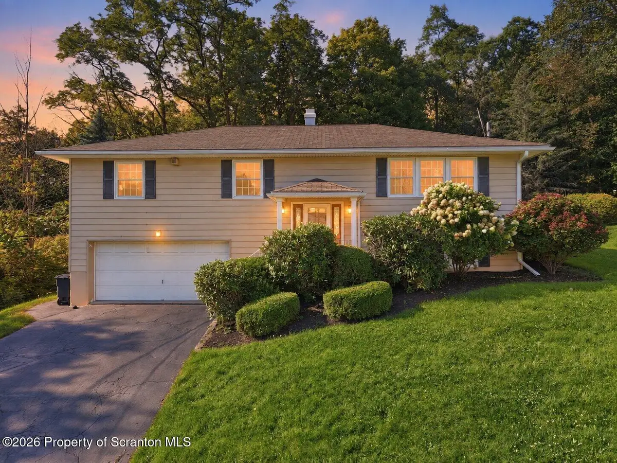441 Sumner Avenue, South Abington, PA 18411 - #1