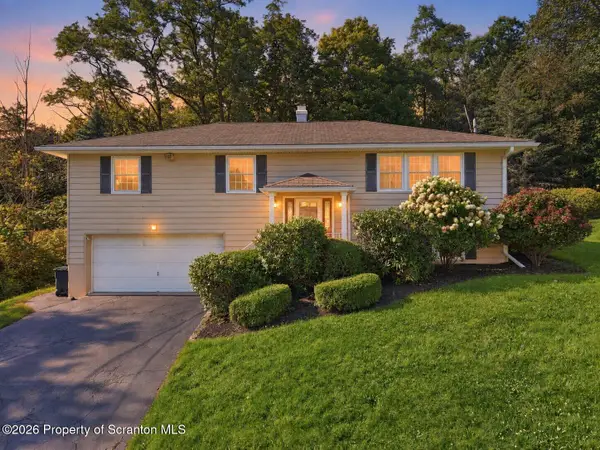 441 Sumner Avenue, South Abington Twp, PA 18411