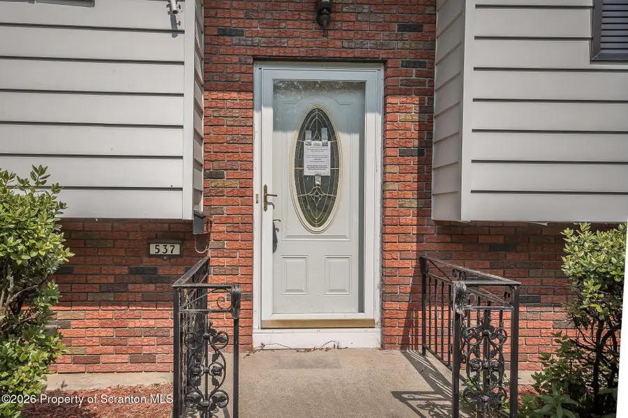 537 Gladiola Drive, Clarks Summit, PA 18411 - #2