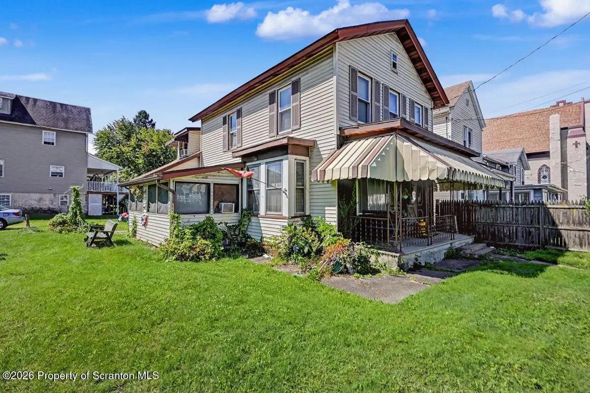 424 E Market Street, Scranton, PA 18509 - #1