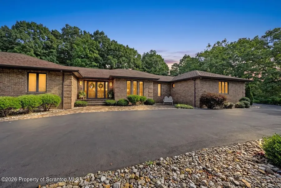 106 Maria Boulevard, Archbald, PA 18403 - #3