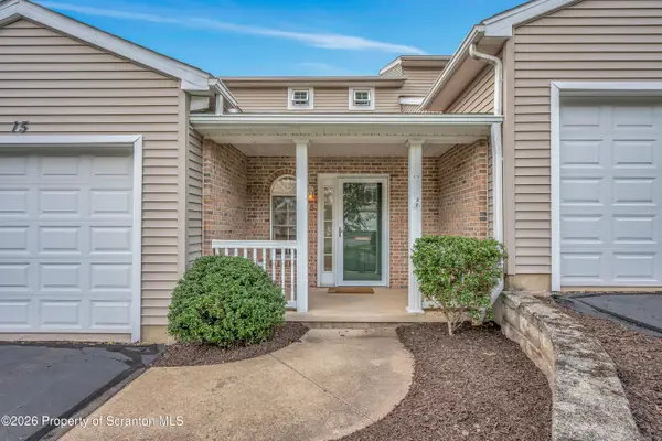 15 Waterford Road #BLDG 12, South Abington Twp, PA 18411