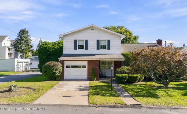 105 Jermyn Street, Dickson City, PA 18519