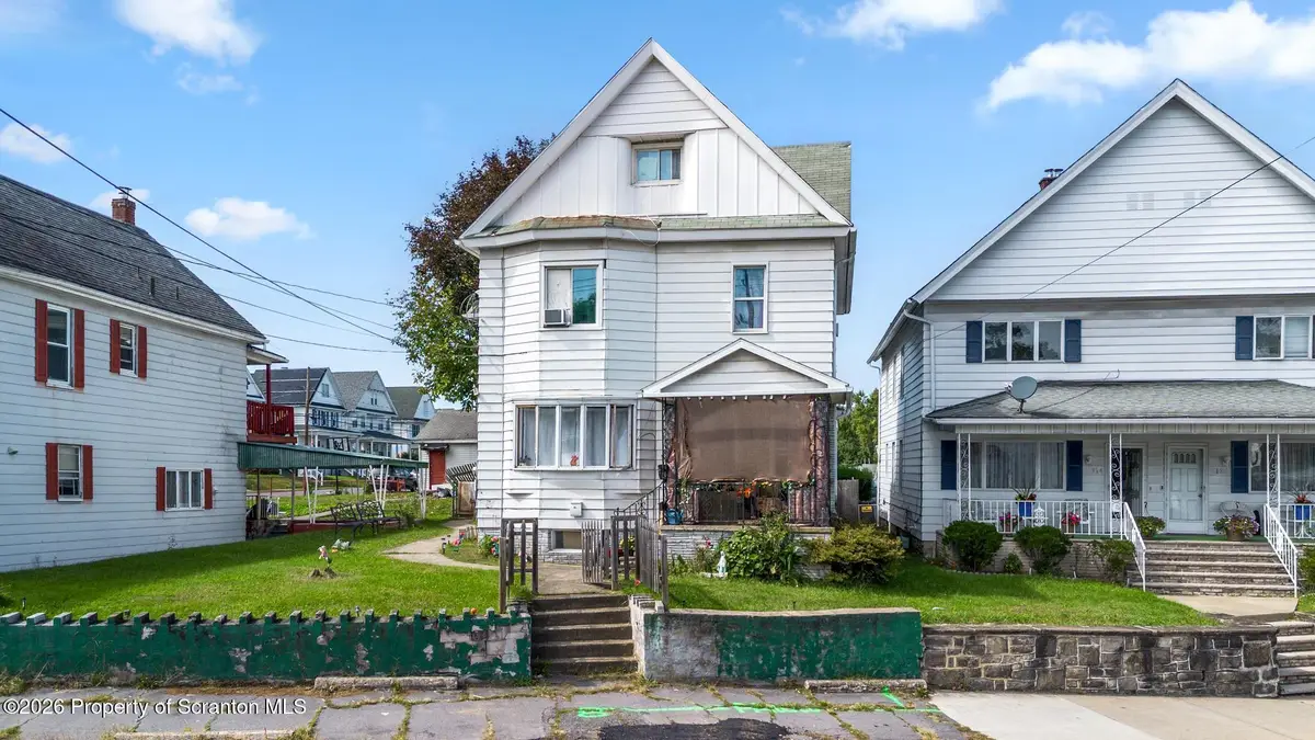 916 S Main Avenue, Scranton, PA 18504 - #1