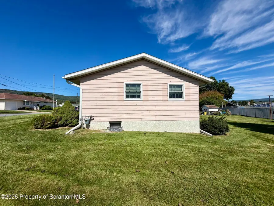 229 Riverside Drive, Peckville, PA 18452 - #3