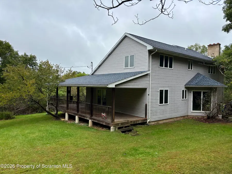 184 Smokies Mountain Lane, Falls, PA 18615 - #2