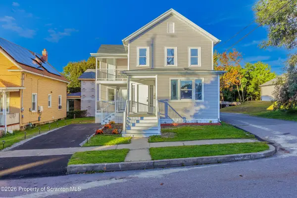 613 E Locust Street, Scranton, PA 18505