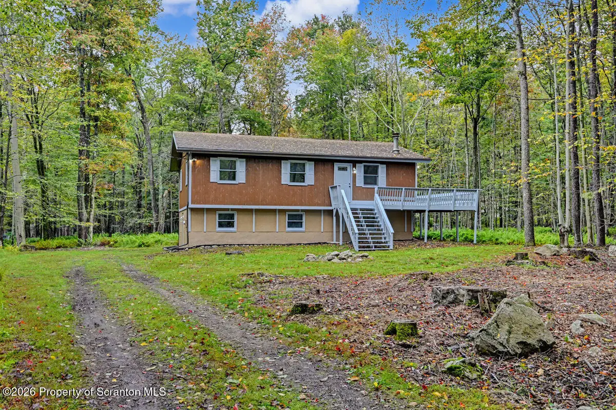 8 Leah Lane, Clifton, PA 18424 - #1