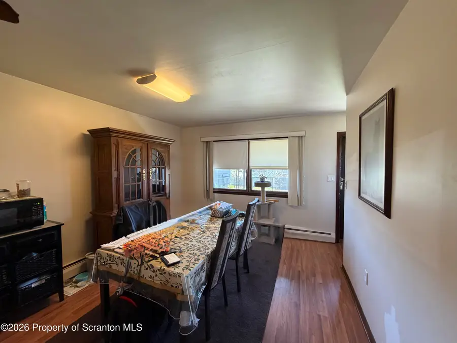 900 902 Washington Street, Throop, PA 18512 - #3